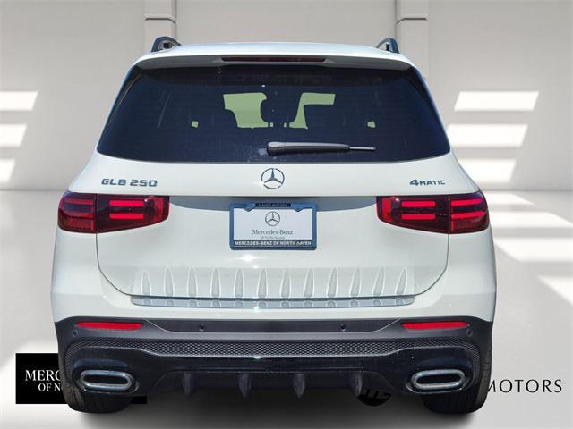 new 2025 Mercedes-Benz GLB 250 car, priced at $55,895