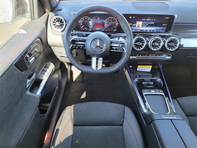 new 2025 Mercedes-Benz GLB 250 car, priced at $55,895