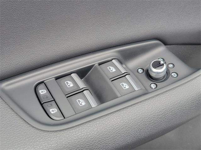 used 2022 Audi Q7 car, priced at $39,995
