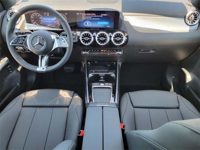 new 2025 Mercedes-Benz GLA 250 car, priced at $47,295