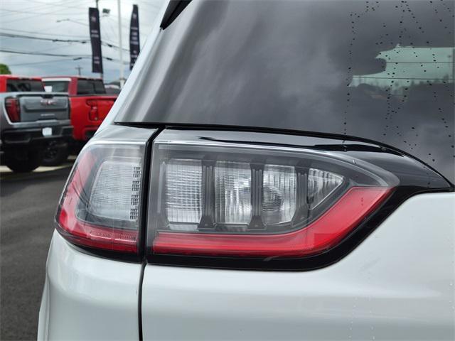 used 2021 Jeep Cherokee car, priced at $25,995