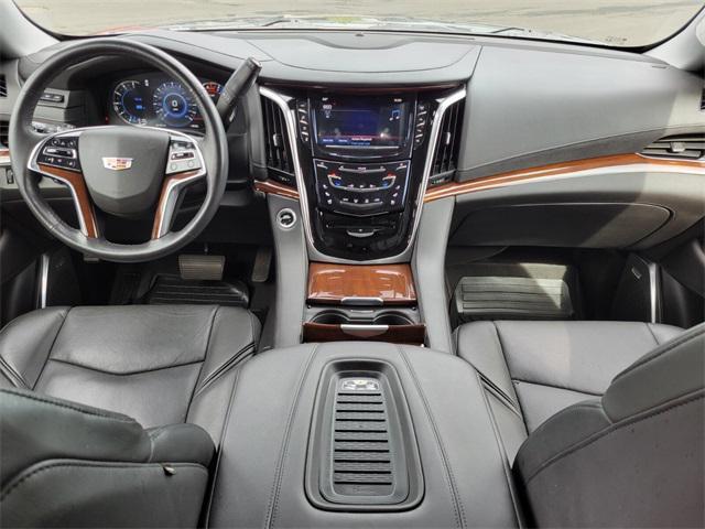 used 2020 Cadillac Escalade car, priced at $44,995