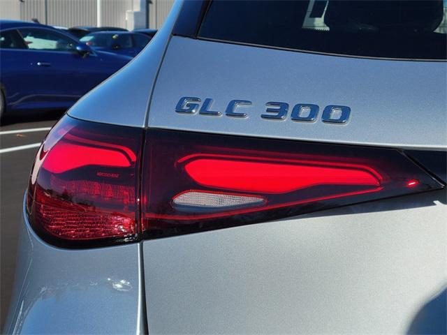 new 2025 Mercedes-Benz GLC 300 car, priced at $56,885