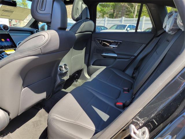new 2025 Mercedes-Benz GLC 300 car, priced at $54,185