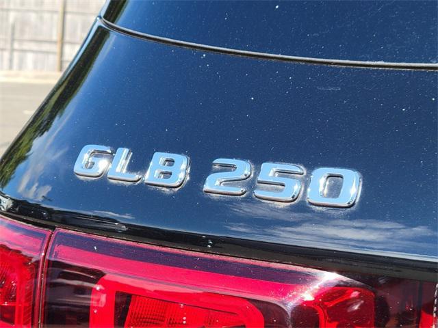 used 2022 Mercedes-Benz GLB 250 car, priced at $31,209
