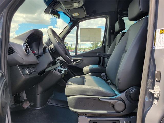 new 2025 Mercedes-Benz Sprinter 2500 car, priced at $69,478