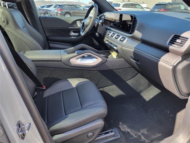 new 2025 Mercedes-Benz GLE 450 car, priced at $84,195