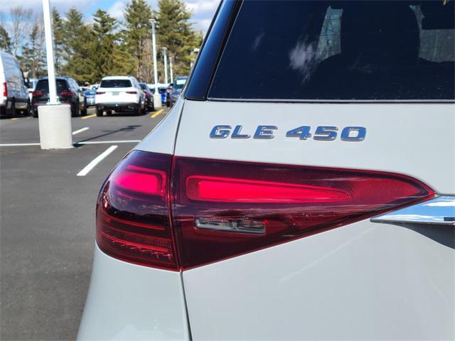 new 2025 Mercedes-Benz GLE 450 car, priced at $84,195
