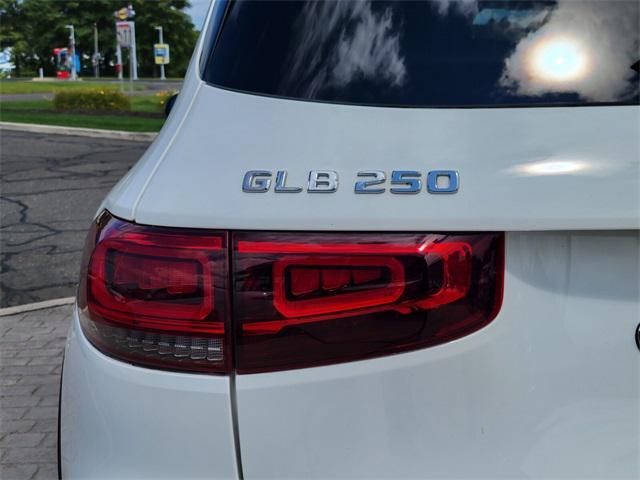 used 2021 Mercedes-Benz GLB 250 car, priced at $27,995