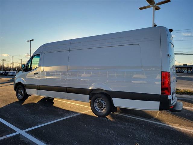 new 2024 Mercedes-Benz Sprinter 2500 car, priced at $68,894