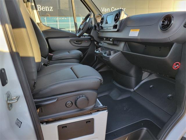 new 2024 Mercedes-Benz Sprinter 2500 car, priced at $68,894