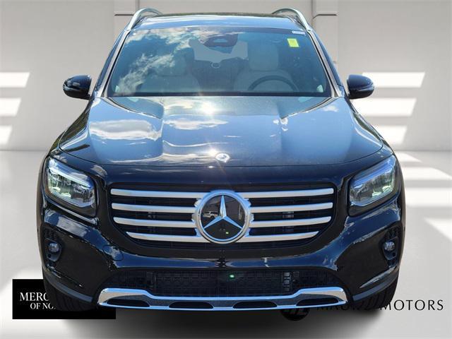 new 2025 Mercedes-Benz GLB 250 car, priced at $50,450