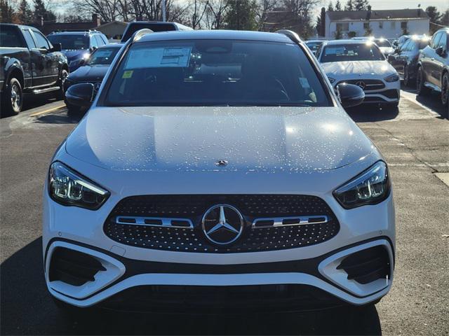 new 2025 Mercedes-Benz GLA 250 car, priced at $52,990