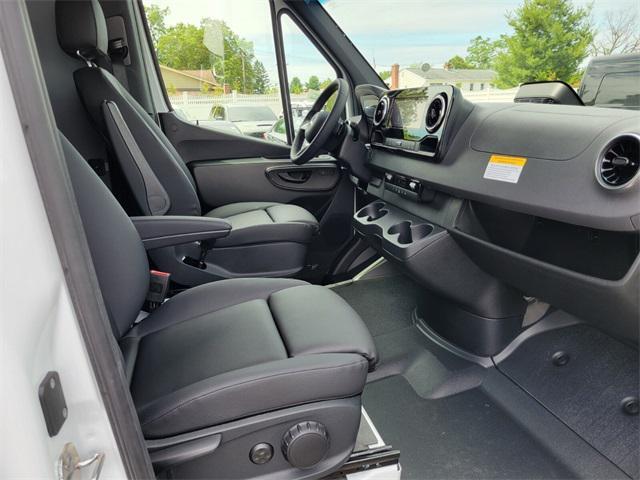 new 2025 Mercedes-Benz Sprinter 2500 car, priced at $59,808