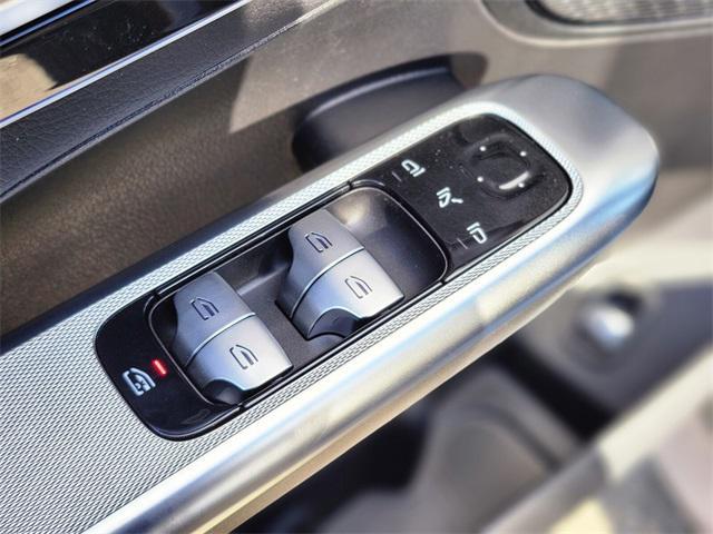 new 2026 Mercedes-Benz GLC 300 car, priced at $59,290