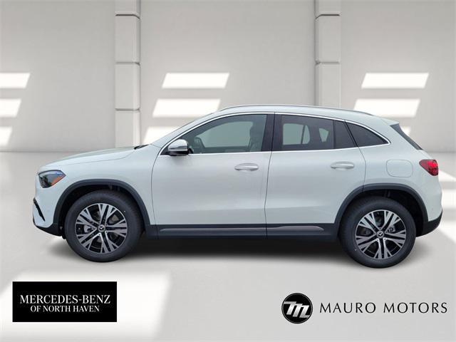 new 2025 Mercedes-Benz GLA 250 car, priced at $47,295