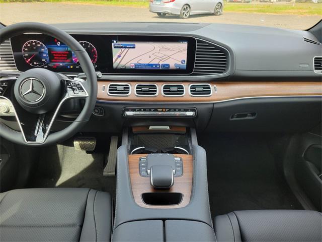 new 2026 Mercedes-Benz GLE 450 car, priced at $81,215