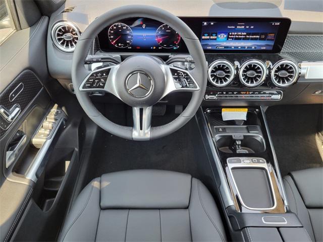 new 2025 Mercedes-Benz GLB 250 car, priced at $52,430