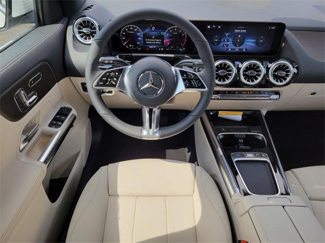 new 2025 Mercedes-Benz GLA 250 car, priced at $50,320