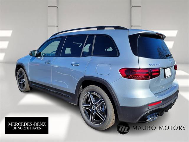 new 2025 Mercedes-Benz GLB 250 car, priced at $55,315
