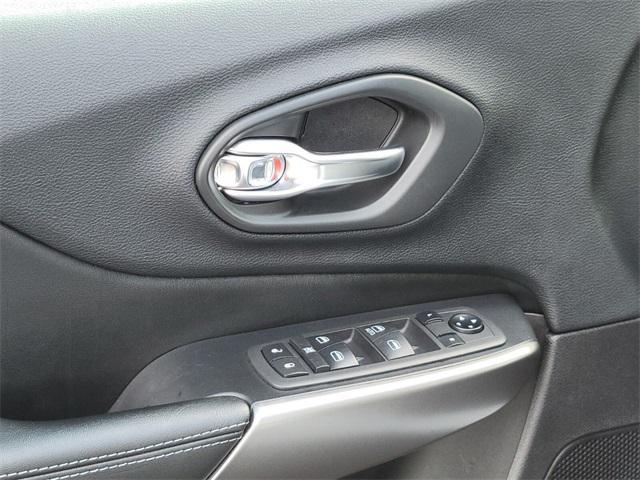 used 2020 Jeep Cherokee car, priced at $14,997