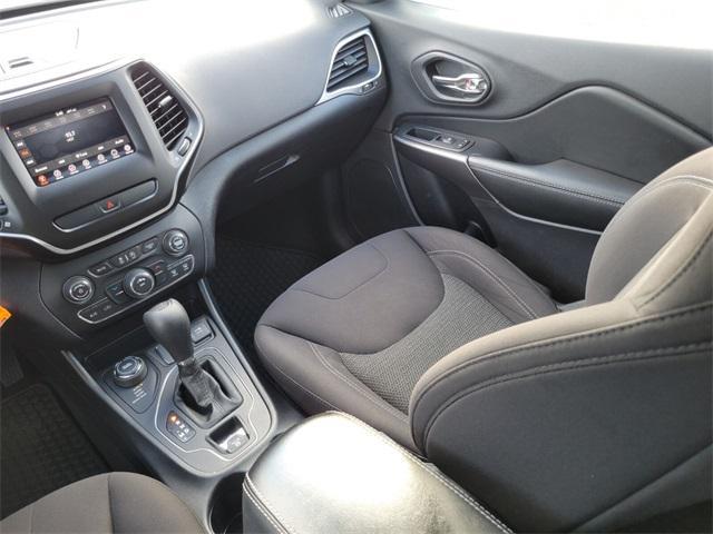 used 2020 Jeep Cherokee car, priced at $14,997