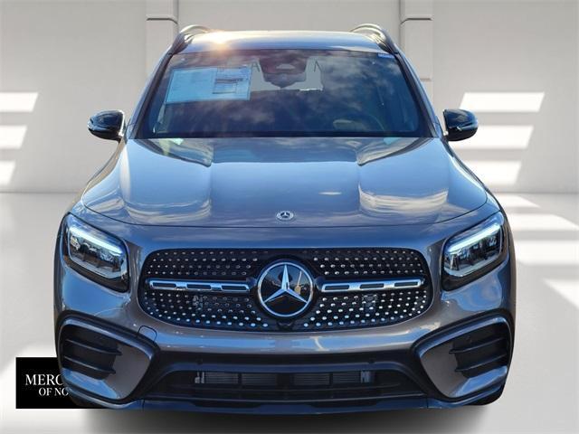 new 2024 Mercedes-Benz GLB 250 car, priced at $54,599