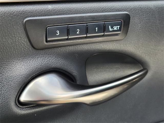 used 2022 Lexus ES 350 car, priced at $32,344