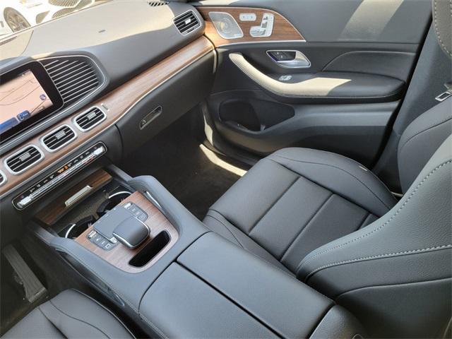 new 2025 Mercedes-Benz GLE 350 car, priced at $77,045