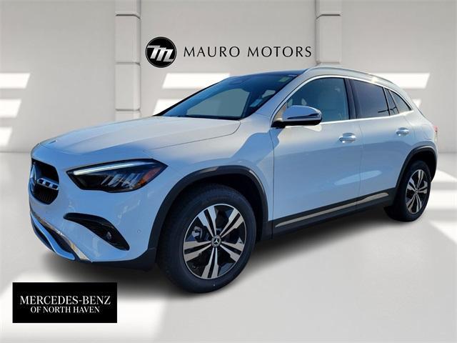 new 2024 Mercedes-Benz GLA 250 car, priced at $48,915