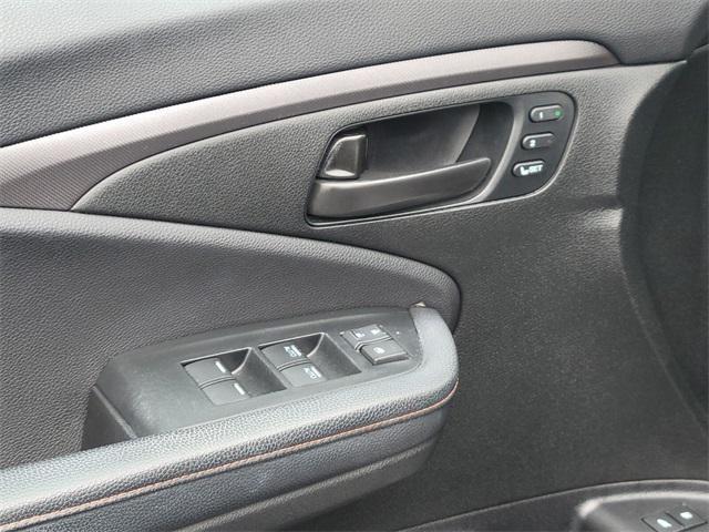 used 2022 Honda Passport car, priced at $31,997