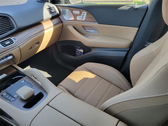 new 2026 Mercedes-Benz GLE 450 car, priced at $80,735