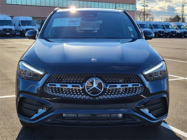 new 2025 Mercedes-Benz GLA 250 car, priced at $52,865