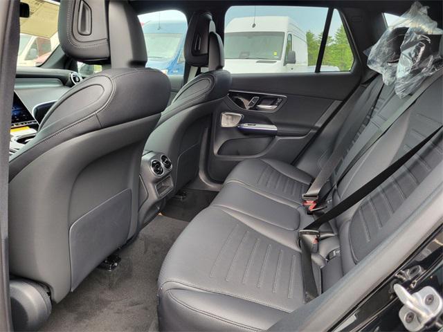 new 2025 Mercedes-Benz GLC 300 car, priced at $58,695