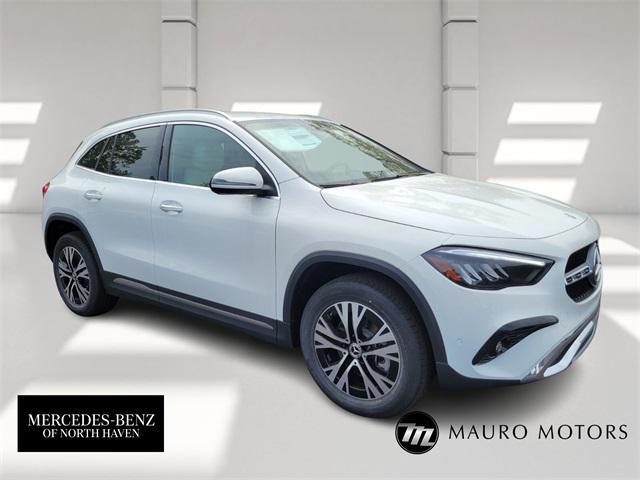 new 2025 Mercedes-Benz GLA 250 car, priced at $47,295