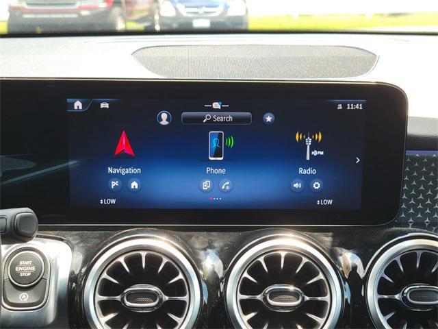 new 2025 Mercedes-Benz GLB 250 car, priced at $53,285