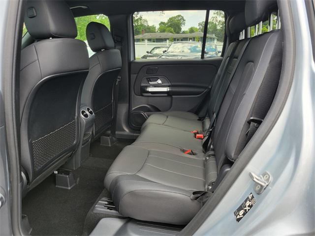 new 2025 Mercedes-Benz GLB 250 car, priced at $53,285