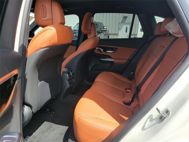 new 2025 Mercedes-Benz GLC 300 car, priced at $55,115
