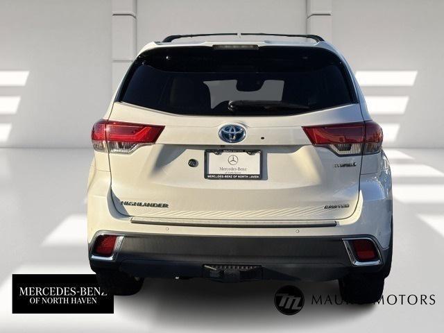 used 2019 Toyota Highlander Hybrid car, priced at $27,978