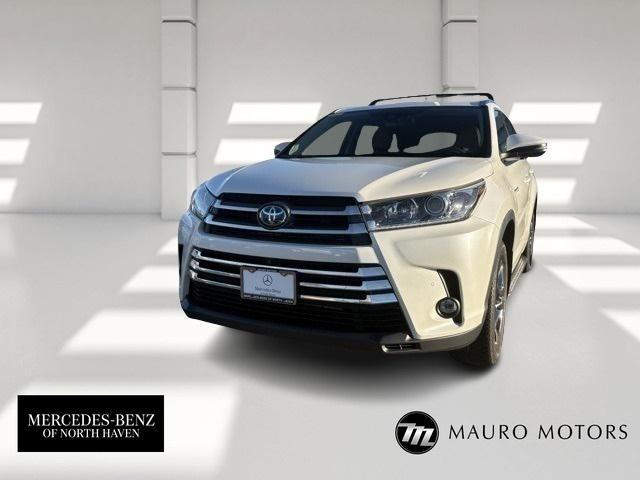 used 2019 Toyota Highlander Hybrid car, priced at $27,978