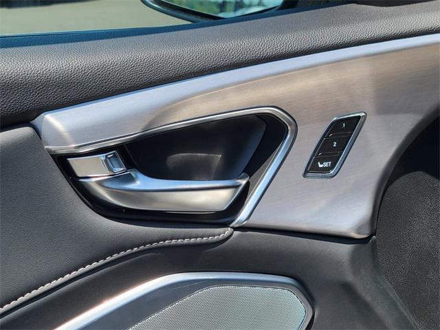 used 2020 Acura RDX car, priced at $27,997