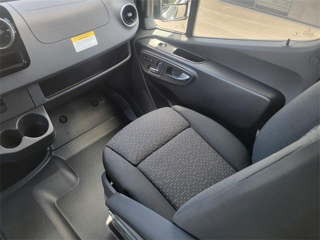 new 2025 Mercedes-Benz Sprinter 2500 car, priced at $79,533