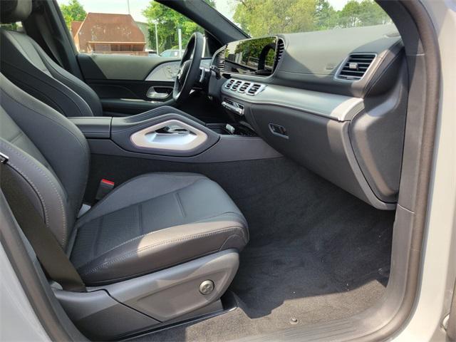 new 2025 Mercedes-Benz GLE 450 car, priced at $86,315