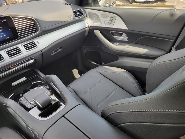 new 2025 Mercedes-Benz GLE 450 car, priced at $86,315
