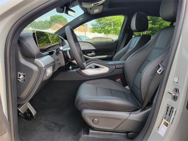 new 2025 Mercedes-Benz GLE 450 car, priced at $86,315