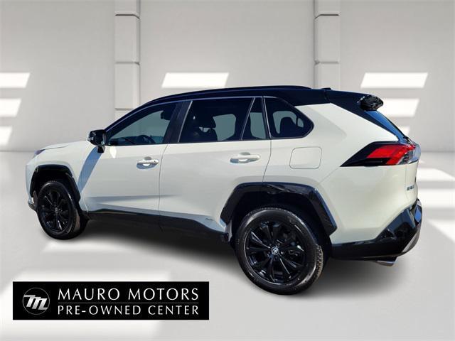 used 2022 Toyota RAV4 Hybrid car, priced at $32,888