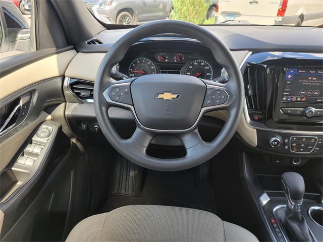 used 2022 Chevrolet Traverse car, priced at $27,899