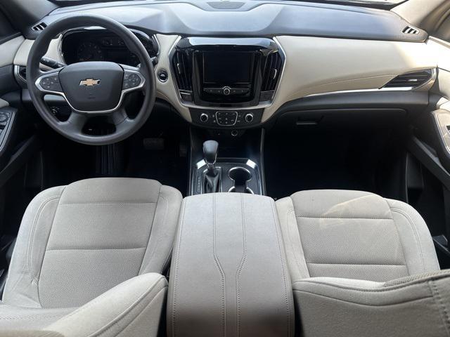 used 2022 Chevrolet Traverse car, priced at $27,998