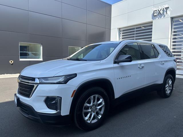 used 2022 Chevrolet Traverse car, priced at $27,998