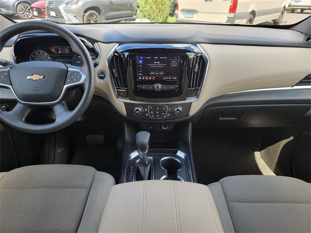 used 2022 Chevrolet Traverse car, priced at $27,899